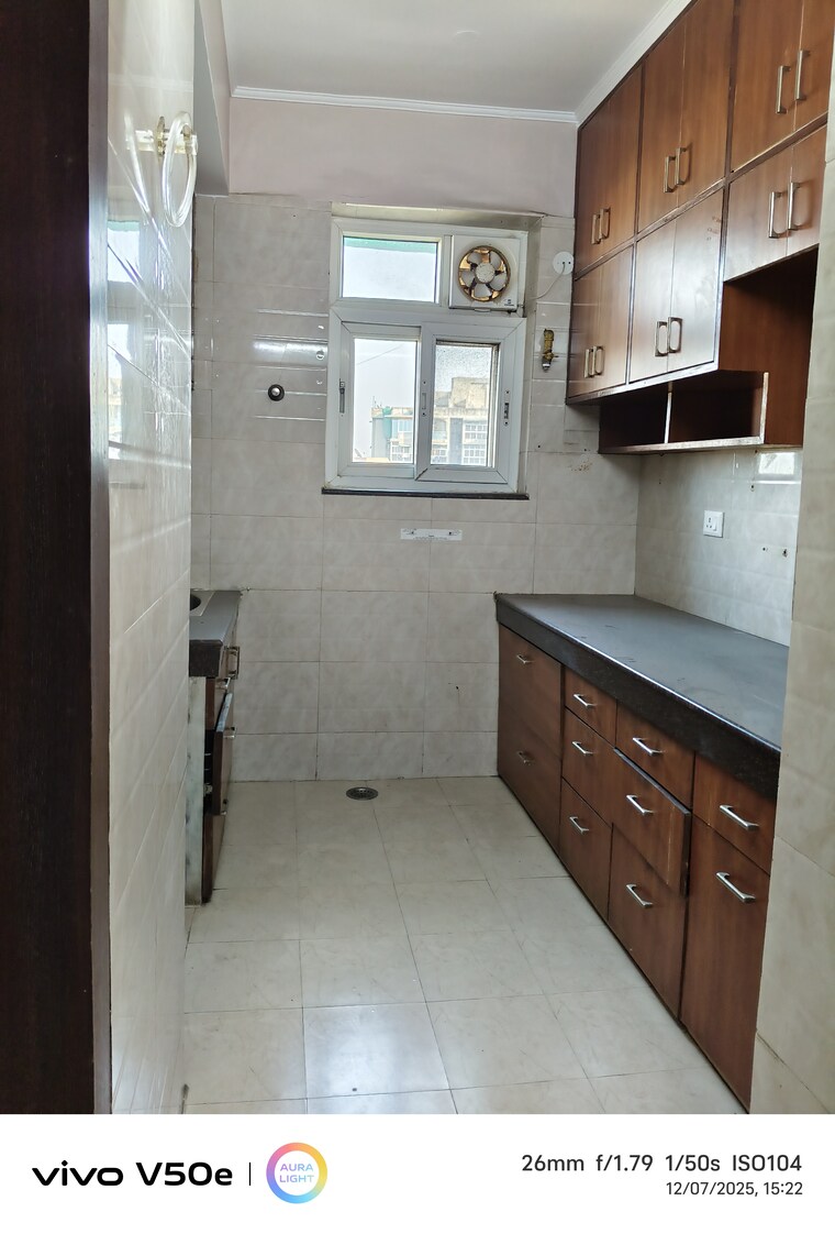 Kitchen, ip extension 3 Bedroom 1200 Sq.Ft. Apartment In Ip Extension Delhi 9590086