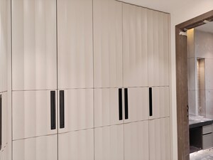 Furnished Amenities in 4 BHK Builder Floor at Model Town Phase 2 – for Sale