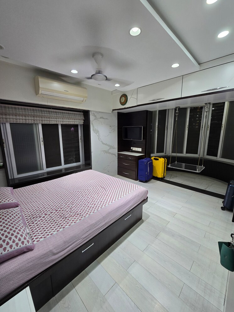 Master Bedroom, ghatkopar west 3 Bedroom 1100 Sq.Ft. Apartment In Ghatkopar West Mumbai 9590120