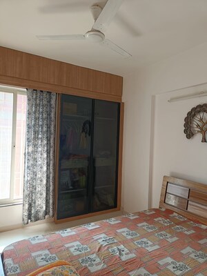 Room in 2 BHK Apartment at Choice Goodwill Metropolis West, Lohgaon – for Rent