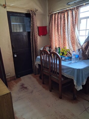 3 BHK Apartment For Rent in Mayur Vihar Phase 1