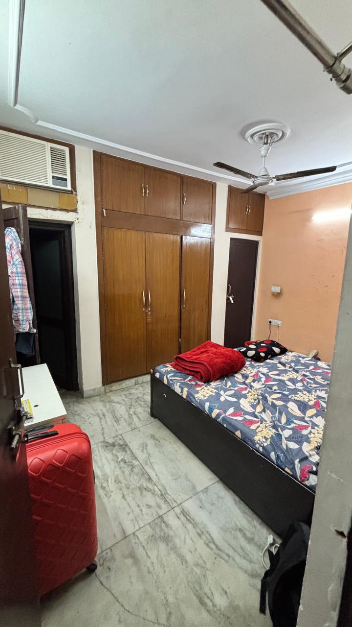 2.5 BHK + Pooja Room 1450 Sq.Ft. Independent House in RWA Apartments Sector 27