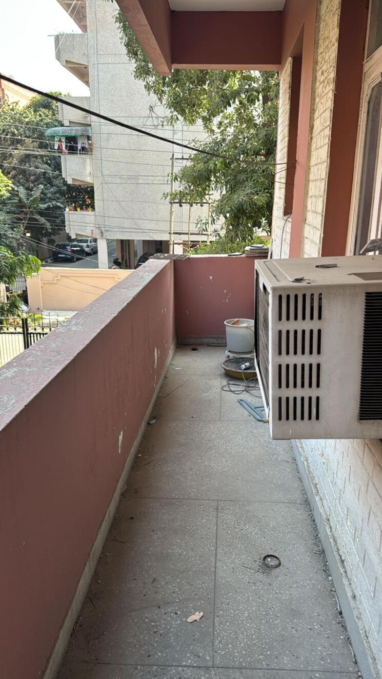Balcony, mansa devi 2 Bedroom 900 Sq.Ft. Apartment In Mansa Devi Panchkula 9590238