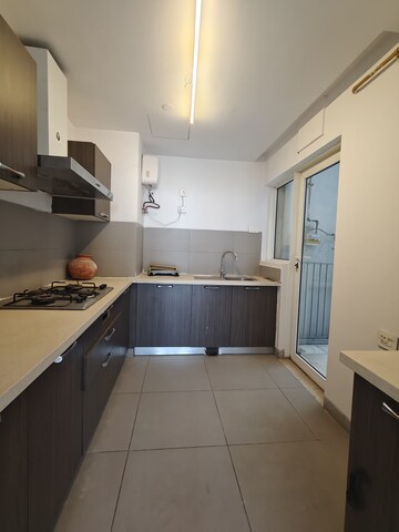 Kitchen in 3 BHK Apartment at AVA Court, Sector 47 – for Rent