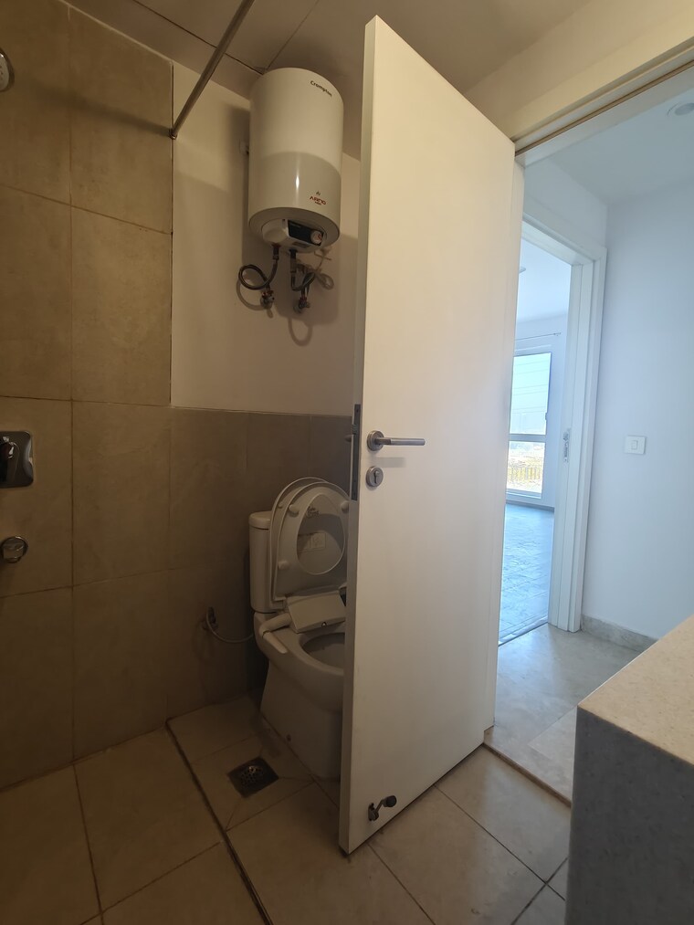 Bathroom, ava-court 3 Bedroom 1800 Sq.Ft. Apartment In Sector 47 Gurgaon 9590241