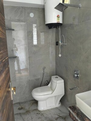 Bathroom in 2 BHK Builder Floor at Saket – for Rent