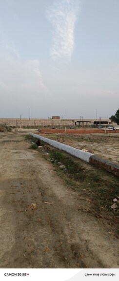 Plot For Sale in Ganpti Vihar