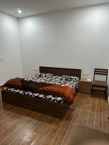 Bedroom in 1.5 BHK Builder Floor at Sector 57 – for Rent