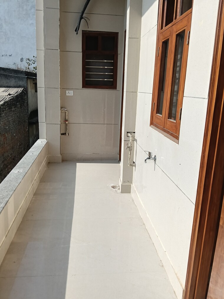 Kitchen, shyam park extension 3 Bedroom 125 Sq.Yd. Builder Floor In Shyam Park Extension Ghaziabad 9590352