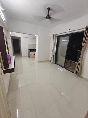 Building Lobby in 2 BHK Apartment at Kohinoor Sapphire 2, Tathawade – for Sale