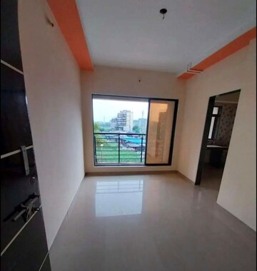Room in 1 BHK Apartment at Yashwant Gaurav Complex, Nalasopara West – for Sale
