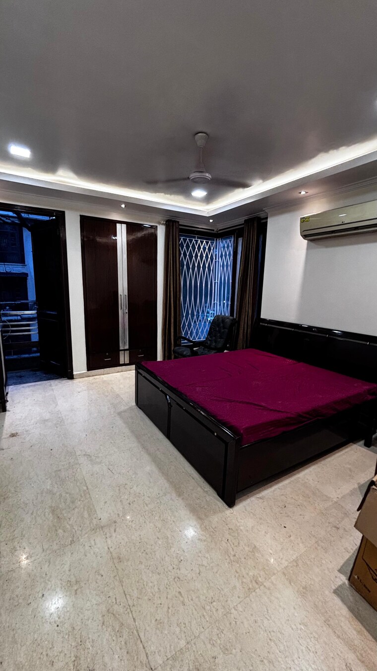 Bedroom, fort-view-apartments 3 Bedroom 200 Sq.Yd. Builder Floor In Kalkaji Delhi 9590421