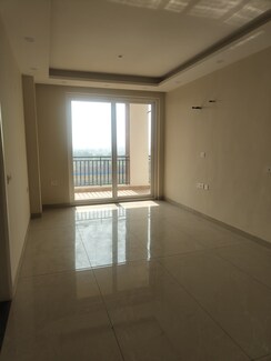 3 BHK + Pooja Room Apartment For Sale in Green View