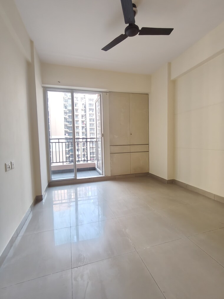 Room, exotica-dreamville 3 Bedroom 1340 Sq.Ft. Apartment In Sector 16c Greater Noida Greater Noida 9590511
