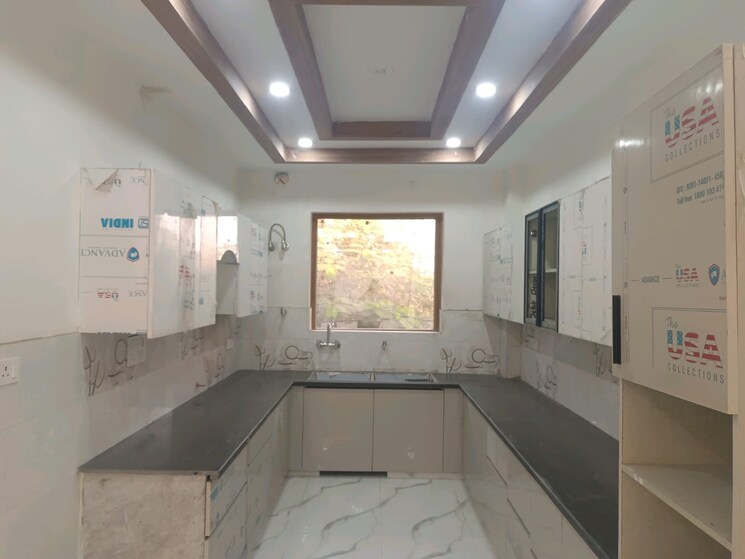 Kitchen, green fields colony 3 Bedroom 1800 Sq.Ft. Builder Floor In Green Fields Colony Faridabad 9590498