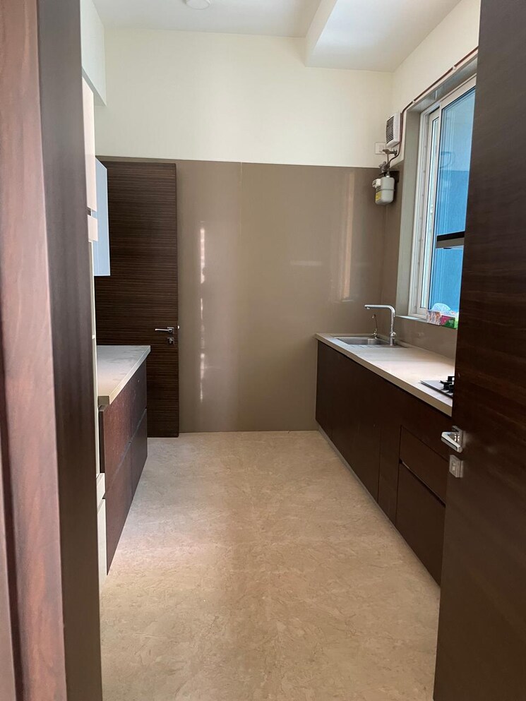 Kitchen, raheja-imperia 3 Bedroom 1519 Sq.Ft. Apartment In Worli Mumbai 9590528