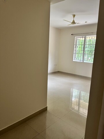 Room in 3 BHK Apartment at Prestige Notting Hill, Bannerghatta Road – for Rent