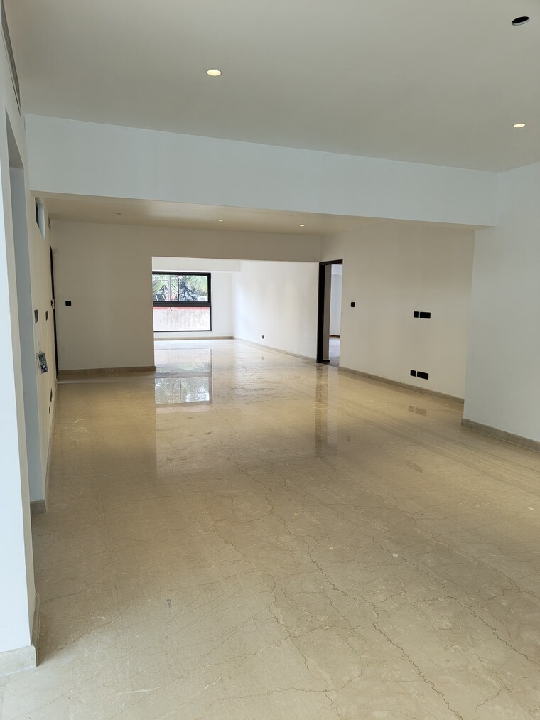 Room, keshwell-apartment 3 Bedroom 2700 Sq.Ft. Apartment In Lavelle Road Bangalore 9590660