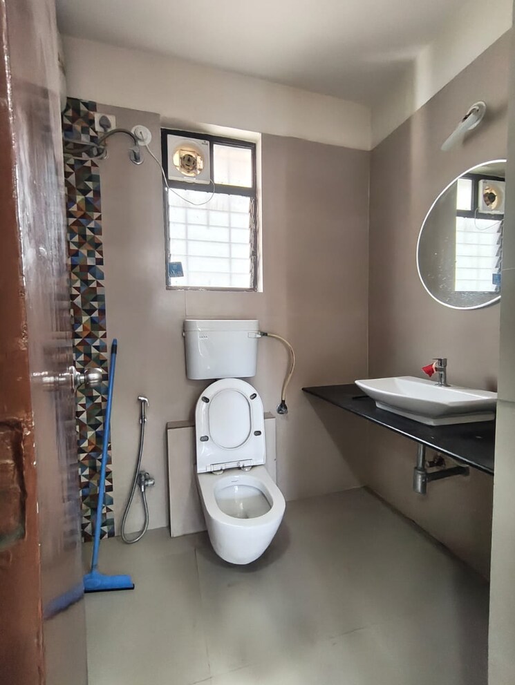 Bathroom, goel-ganga-constella 2 Bedroom 850 Sq.Ft. Apartment In Kharadi Pune 9590729