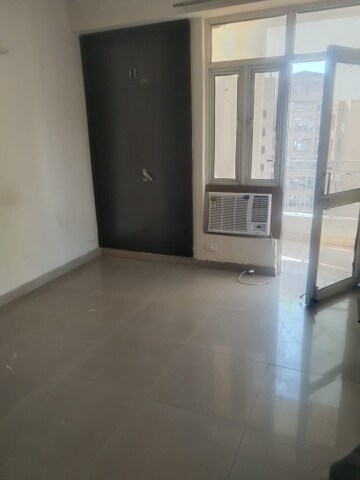 2 BHK Apartment For Rent in Supertech Ecovillage II, Sector 16b Greater Noida