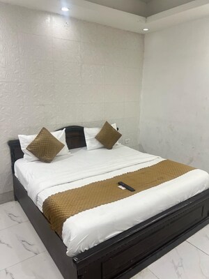 Bedroom in 6+ BHK Independent House at SK The Grand City, Jewar – for Sale