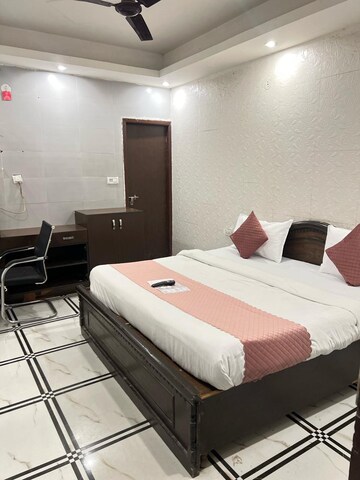 6+ BHK Independent House For Sale in SK The Grand City, Jewar