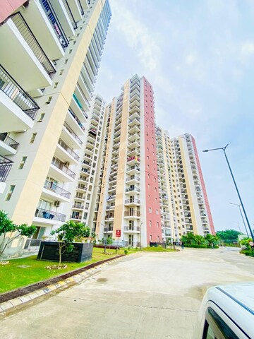 4 BHK Apartment – Exterior View View at Imperia Esfera, Sector 37c - for Sale