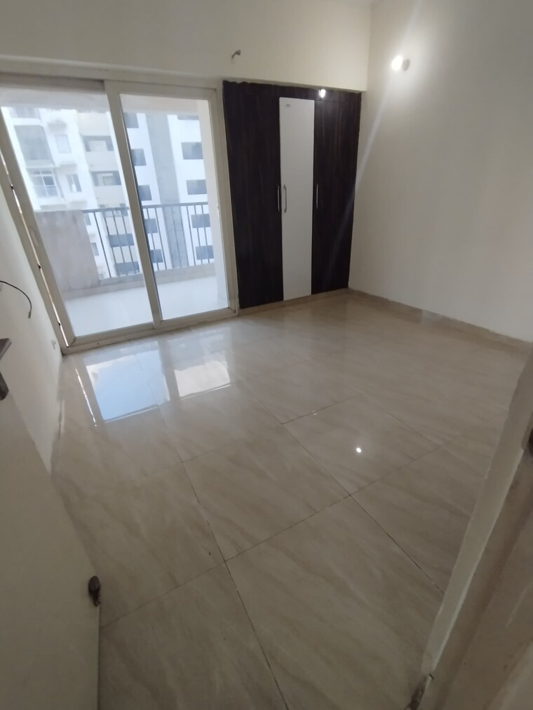 Room, gaur-city-2-14th-avenue 3 Bedroom 1160 Sq.Ft. Apartment In Sector 16c Greater Noida Greater Noida 9590720