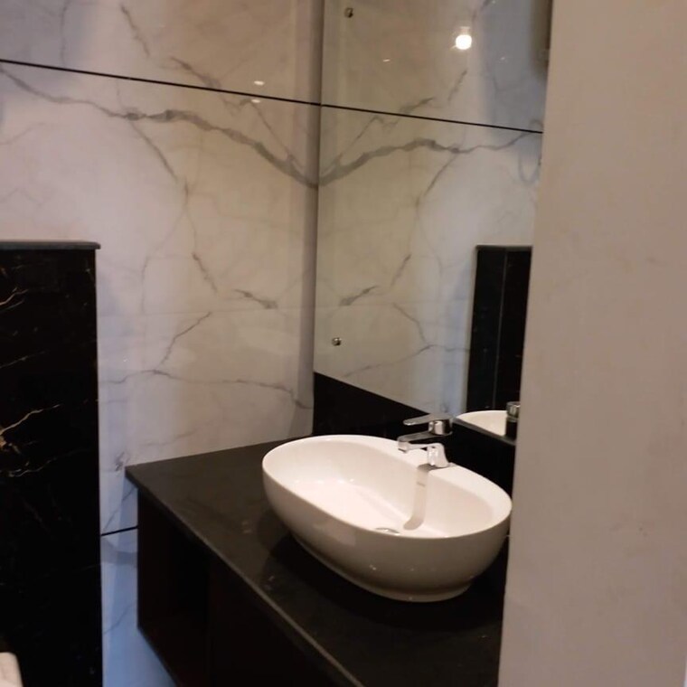 Bathroom, kohli-one-malibu-town 3 Bedroom 2200 Sq.Ft. Builder Floor In Malibu Town Gurgaon 9590730