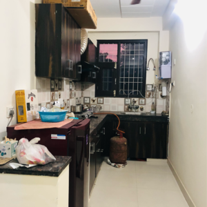 Kitchen in 1.5 BHK Villa at Sector 21 – for Rent