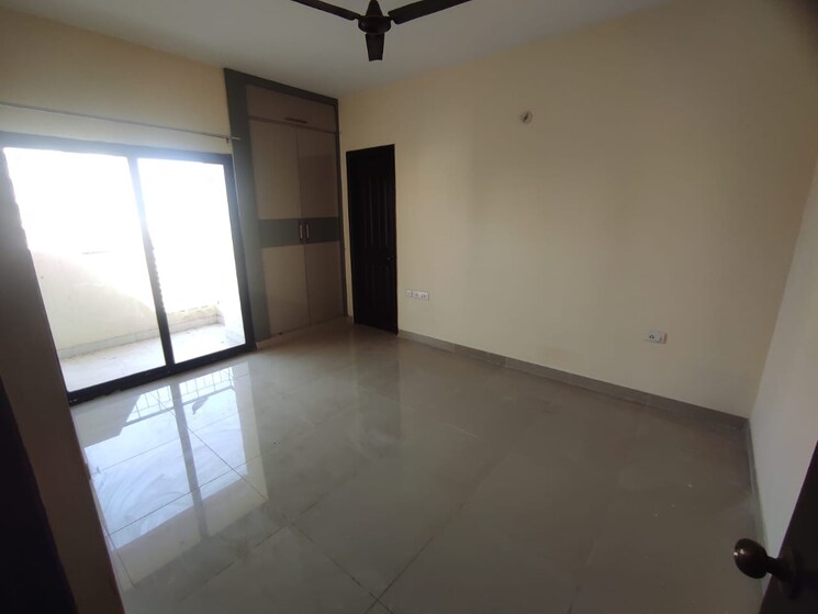 Room, charms-castle 3 Bedroom 1500 Sq.Ft. Apartment In Raj Nagar Extension Ghaziabad 9590642