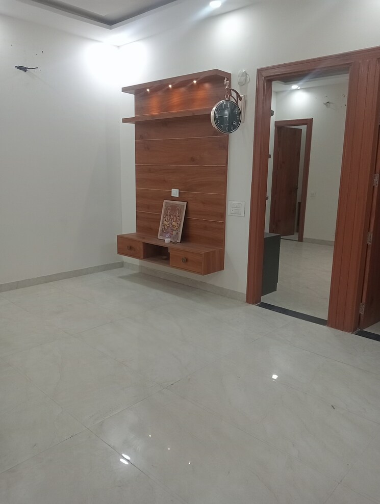 Room, motiaz-royal-citi 6+ Bedroom 133 Sq.Yd. Independent House In Ambala Highway Zirakpur 9590791