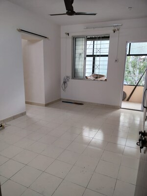 2 BHK Apartment For Sale in Rupali Heights Dahanukar Colony, Kothrud