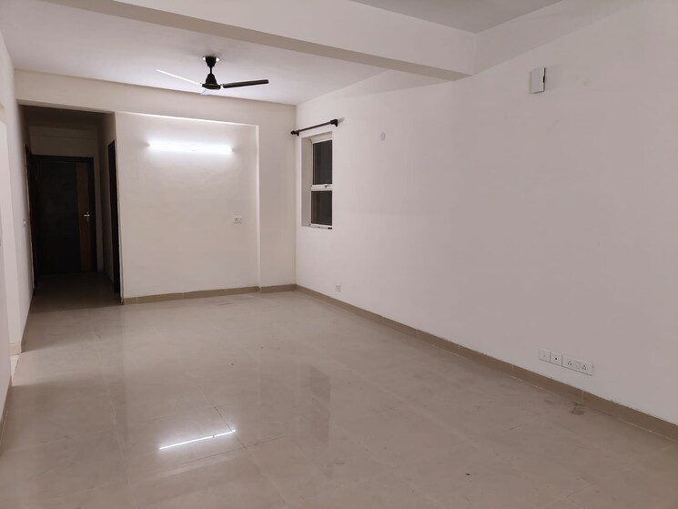 Room, satya-the-hermitage 4 Bedroom 2600 Sq.Ft. Apartment In Sector 103 Gurgaon 9590811