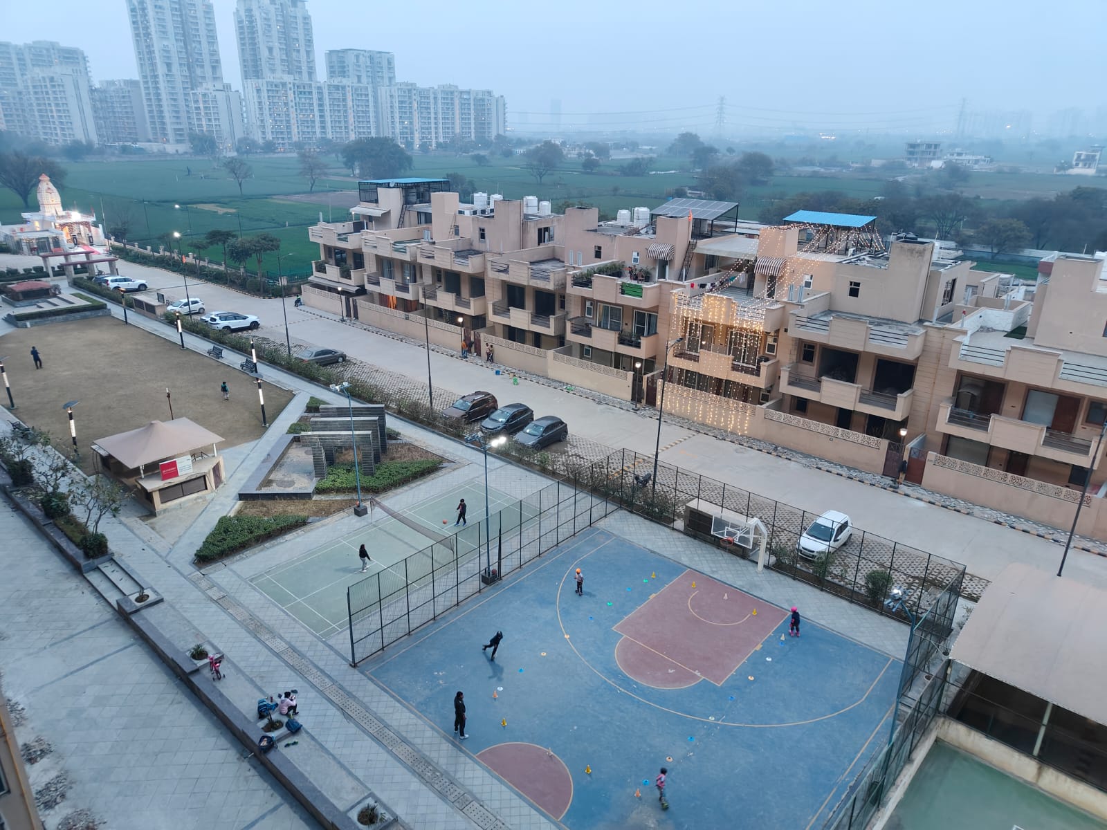 4 BHK 2600 Sq.Ft. Apartment in Satya The Hermitage