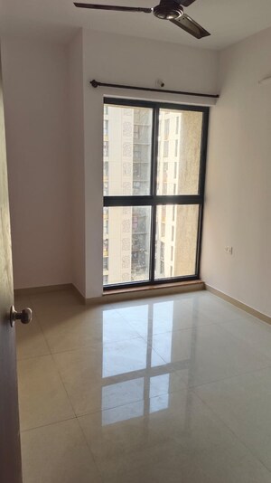 Room in 2 BHK Apartment at Lodha Palava Downtown, Dombivli East – for Rent