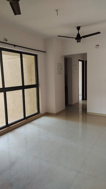 Room in 2 BHK Apartment at Lodha Palava Downtown, Dombivli East – for Rent