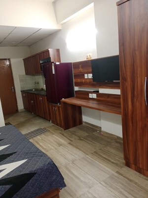 Bedroom in 1 BHK Apartment at Paramount Golfforeste, Zeta I Greater Noida – for Rent