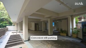 Building Lobby in 3 BHK Apartment at DLF Independent Floors, Dlf City Phase 3 – for Sale