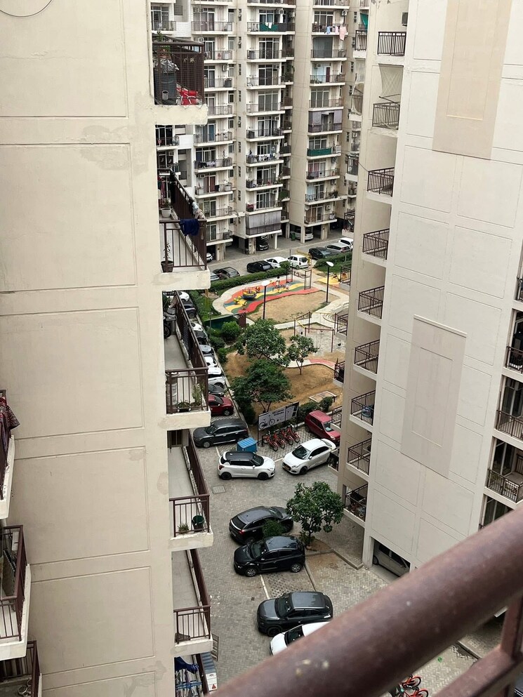 Balcony, avl-36-gurgaon 1 Bedroom 406 Sq.Ft. Apartment In Sector 36 Gurgaon 9590929