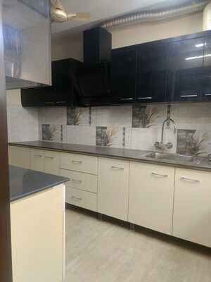 Kitchen in 3 BHK Builder Floor at Mariners Home, Sector 56 – for Sale