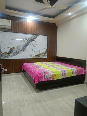 Bedroom in 3 BHK Builder Floor at Mariners Home, Sector 56 – for Sale