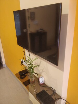 Furnished Amenities in 1 BHK Apartment at Royal Palms, Goregaon East – for Rent