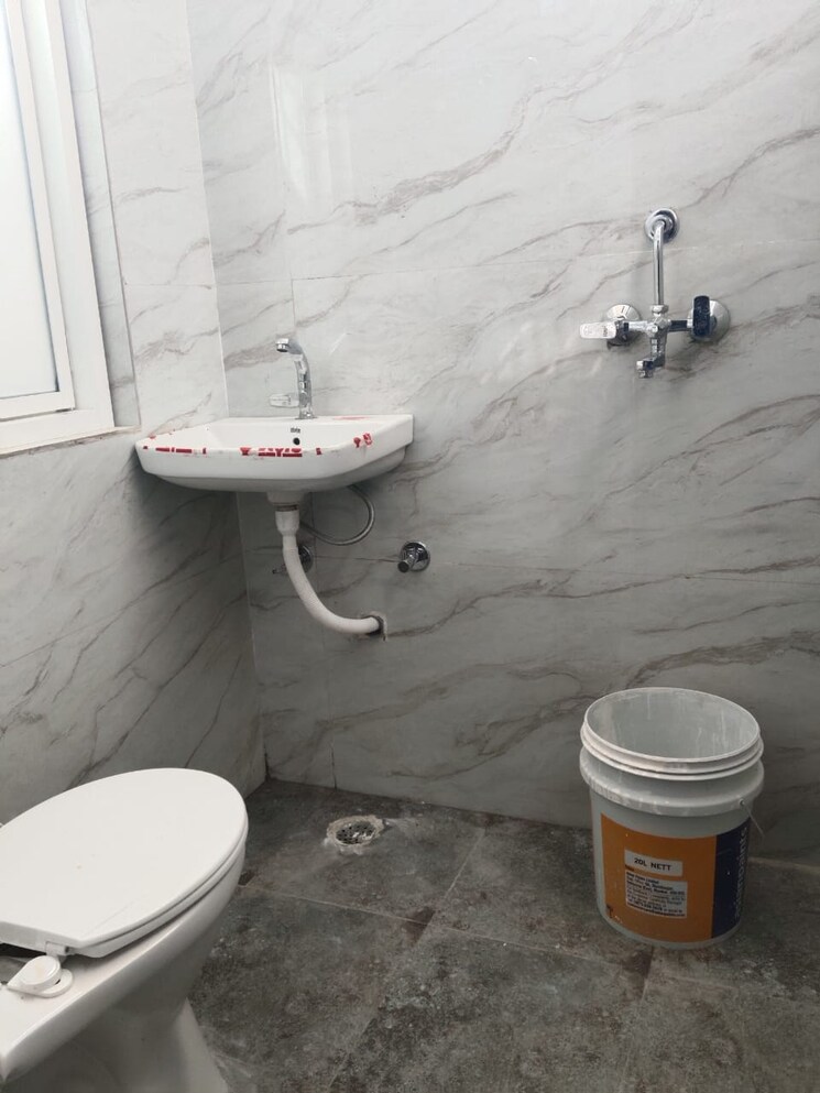 Bathroom, sector 144 2 Bedroom 85 Sq.Mt. Independent House In Sector 144 Noida 9590995