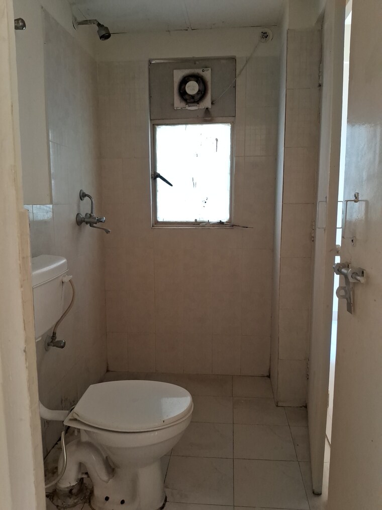 Bathroom, conscient-habitat 2 Bedroom 484 Sq.Ft. Apartment In Sector 99a Gurgaon 9591001