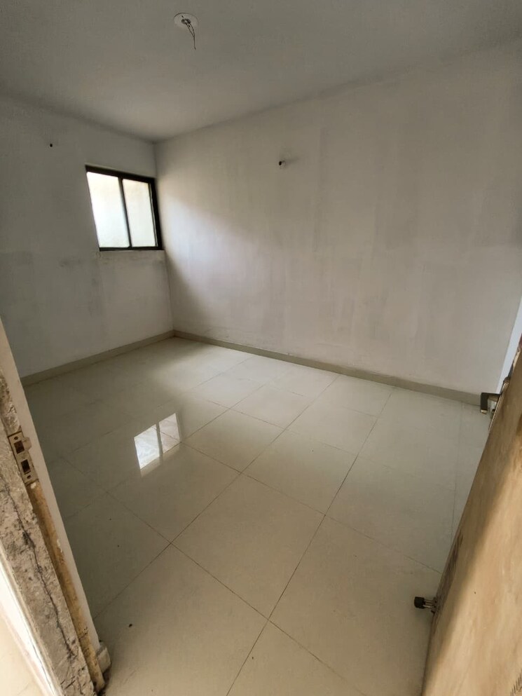Room, gutuwa 3 Bedroom 1350 Sq.Ft. Apartment In Gutuwa Ranchi 9591023