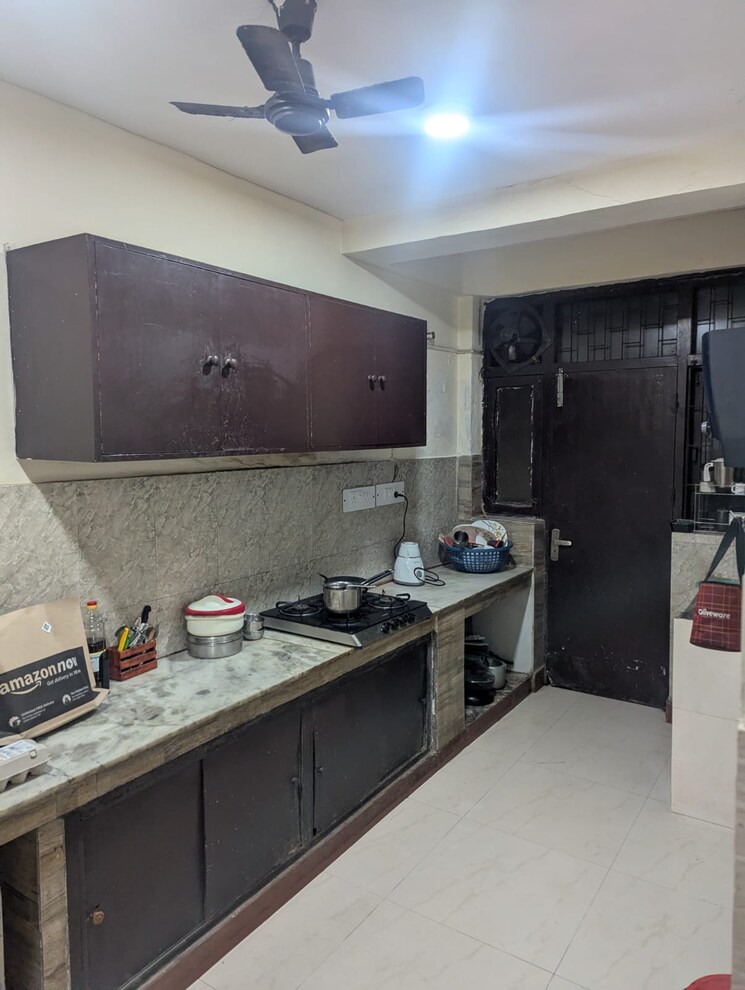 Kitchen, palam vihar 2 Bedroom 1200 Sq.Ft. Builder Floor In Palam Vihar Gurgaon 9591159
