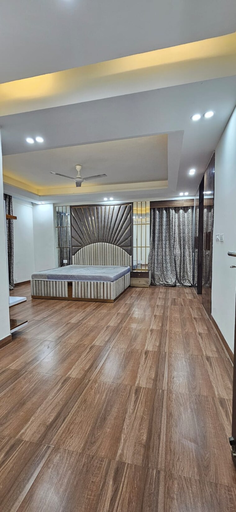 Master Bedroom, kalkaji 3 Bedroom 1600 Sq.Ft. Apartment In Kalkaji Delhi 9591053