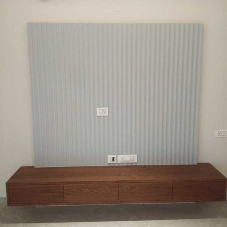 Room, sector 6 4 Bedroom 350 Sq.Yd. Builder Floor In Sector 6 Panchkula 9591143