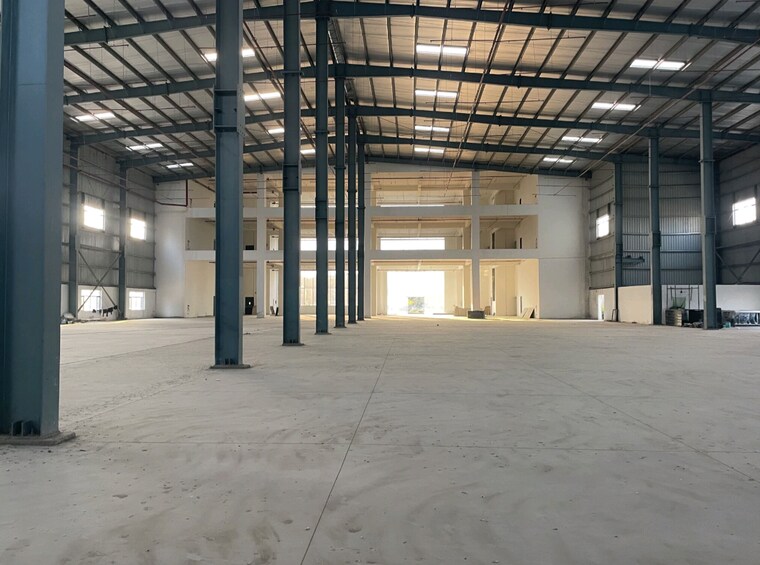  Parking, tatisilwai Commercial Warehouse 100000 Sq.Ft. In Tatisilwai Ranchi 9591130